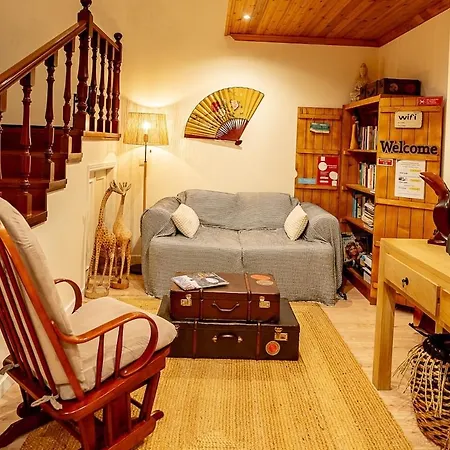 Villa Riaencontros- T4 Junto Ria E Pinhal Aveiro